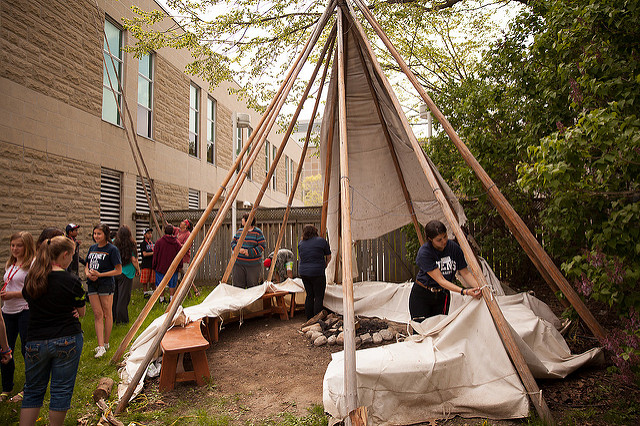 Donate to Four Directions Indigenous Student Centre